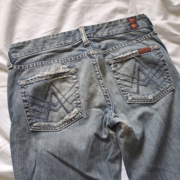 🔴3/$15 7 for all mankind | Womens light blue distressed boot cut jean 26 - Picture 9 of 16